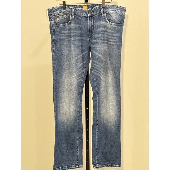 Hugo Boss Jeans Mens 38x32 Regular Fit Boss Orange Faded Blue Denim - Picture 1 of 6